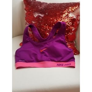 Nike Pro Dri-Fit Sports Bra